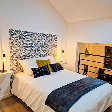 Appartement Grand Loft Avec Terrasse Privee à Saint-Etienne  Extérieur photo